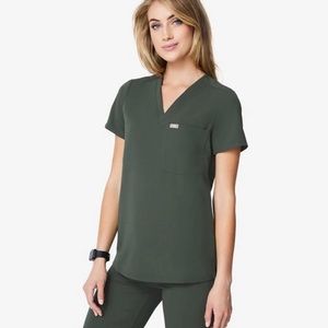 FIGS Scrubs Moss Green Set